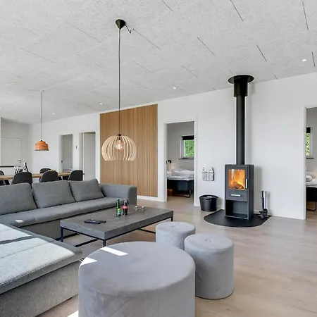 Dom wakacyjny Stunning In With Sauna Haderslev