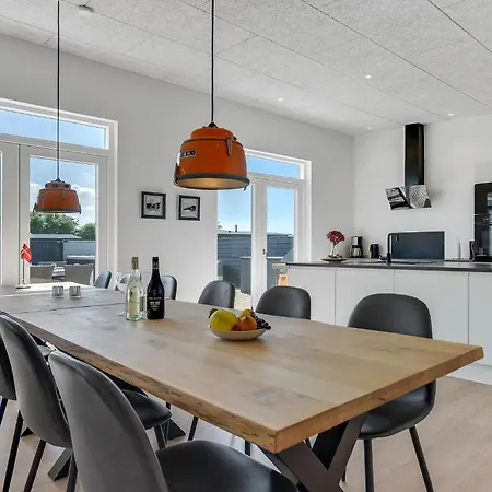 Dom wakacyjny Stunning In With Sauna *